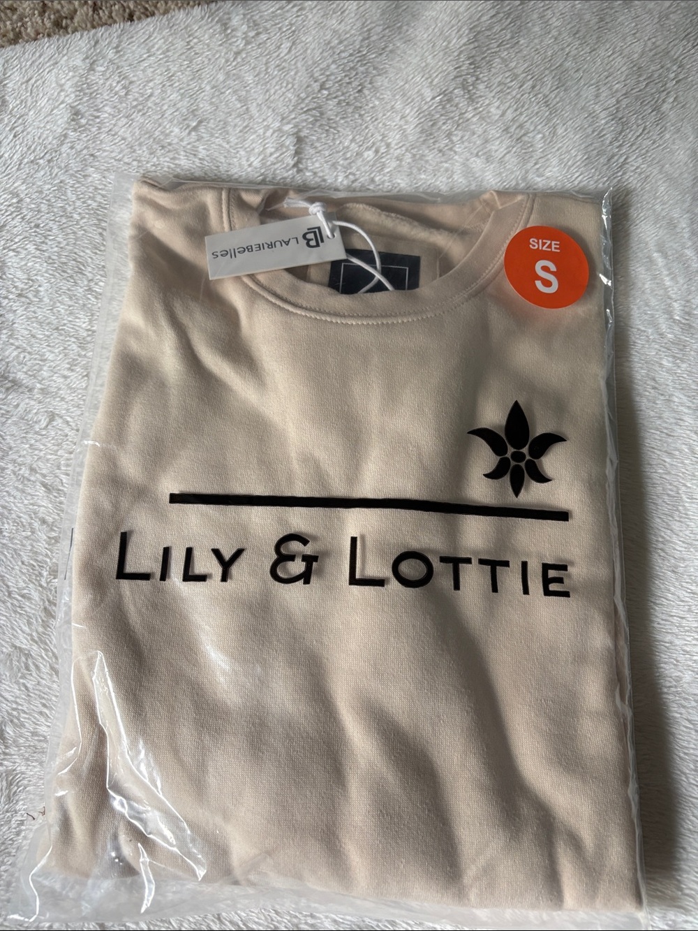 Lily & Lottie Cream Logo Sweatshirt - Small